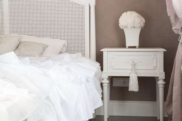 Vintage Nightstands For Master Bedroom