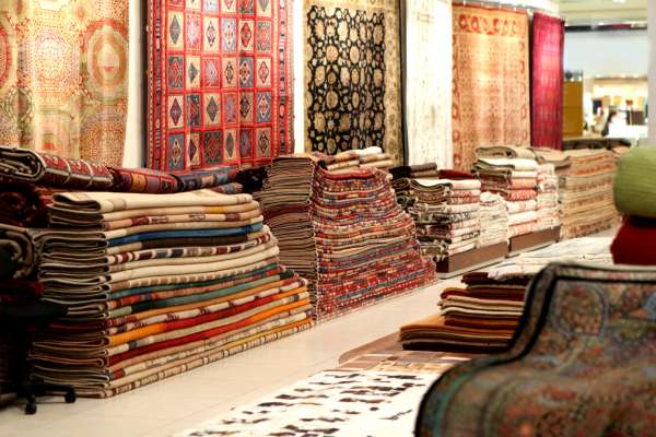 Choosing The Right Rugs 