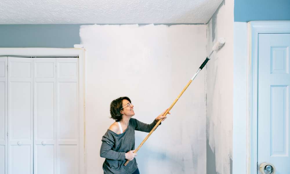 How Long Does It Take To Paint A Bedroom