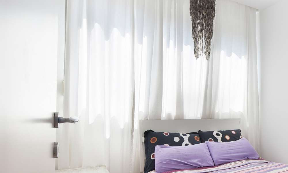 Window Treatments For Small Windows Above Bed