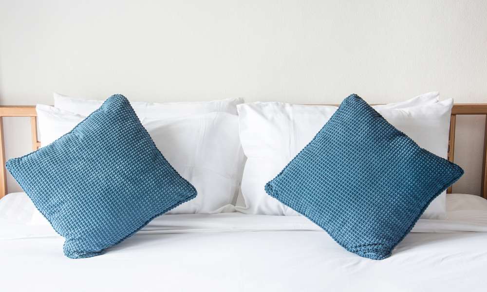 How To Place Pillows On Bed