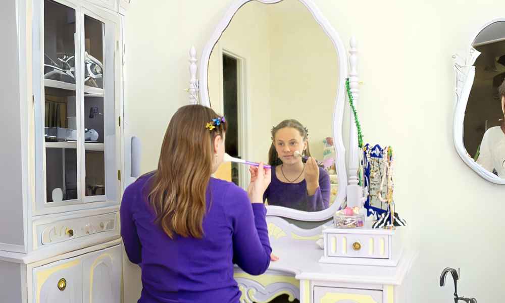 Bedroom Makeup Vanity Mirror