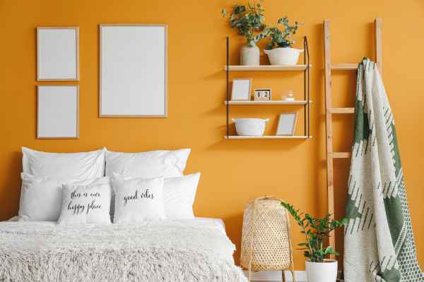 Understanding the Role of Picture Frames in Bedroom Decor